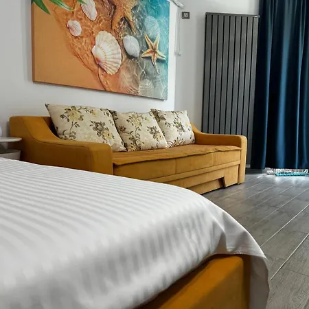 Eka Studio Mamaia Nord 那沃达利